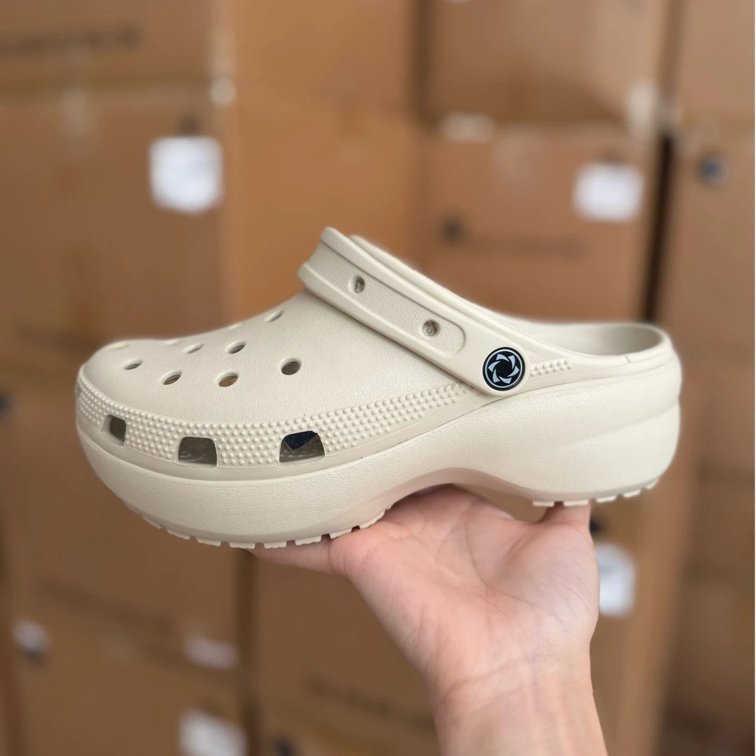 经典云朵（4.1厘米）女士云朵洞洞鞋时尚户外厚底增高包头拖鞋防滑