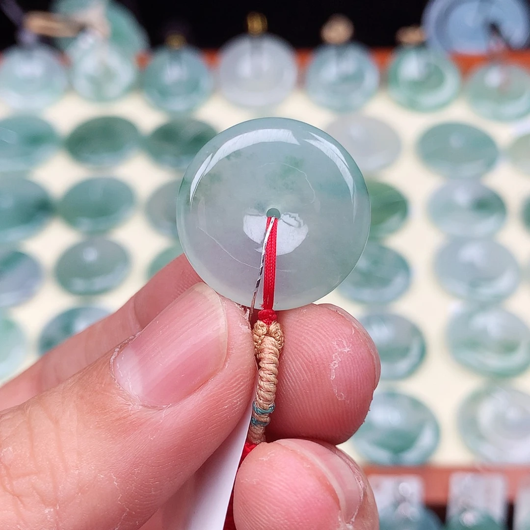 翡翠未镶嵌颈饰22.5-5.1mm