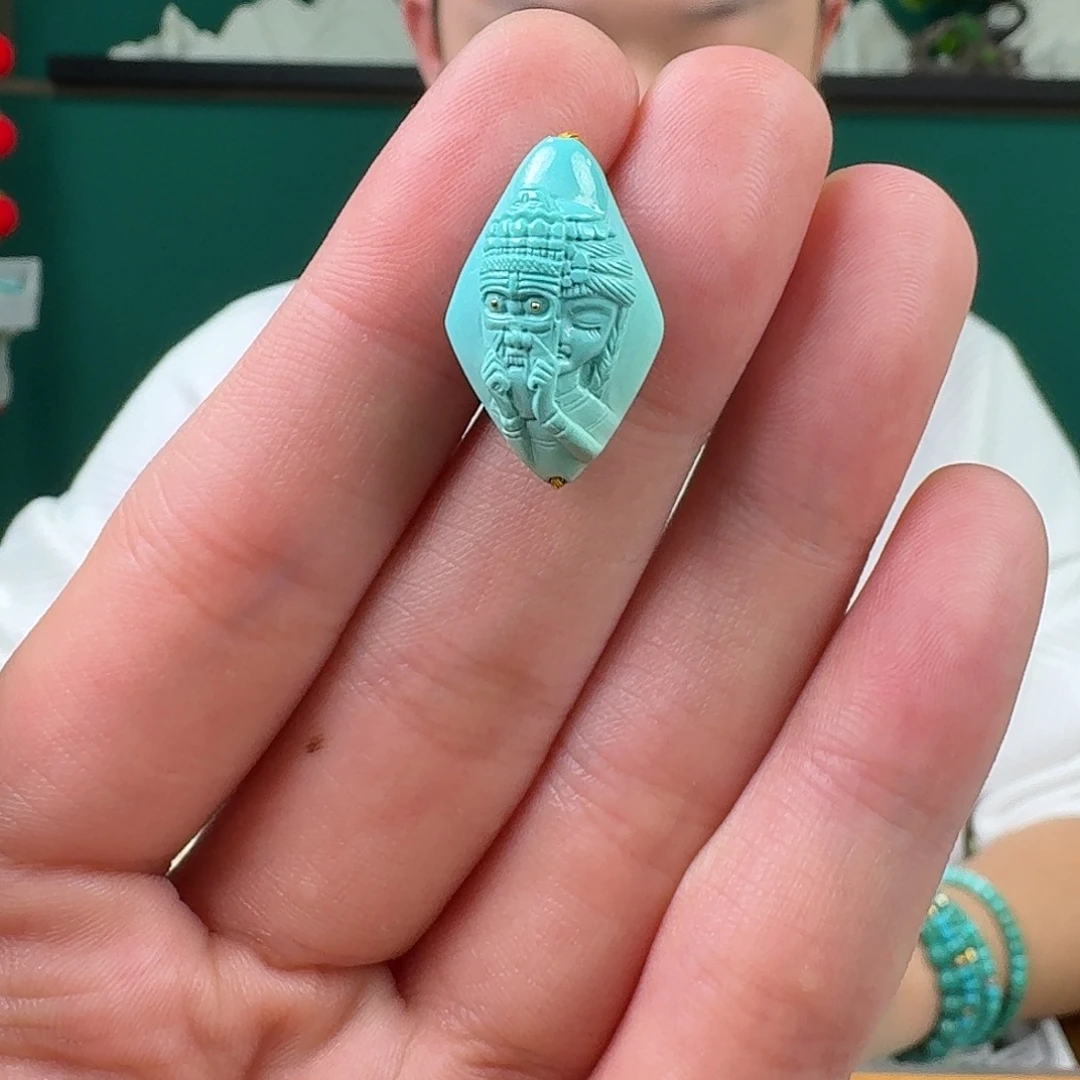 绿松石未镶嵌珠宝奇石