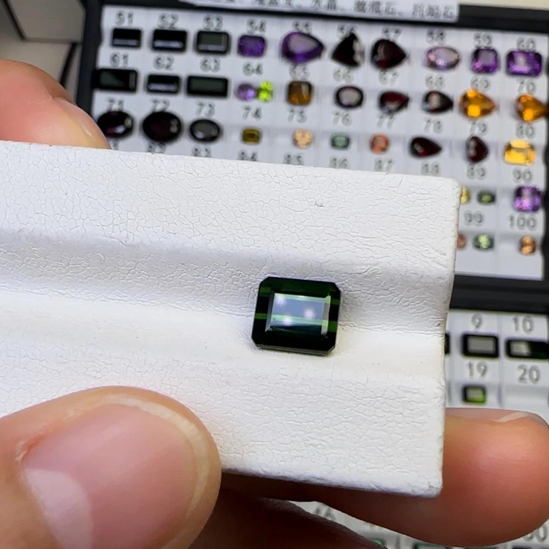 碧玺珠宝半成品未镶嵌天然2.44克拉