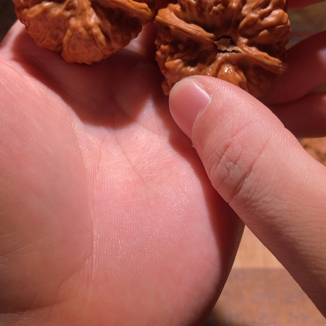 风***心文玩核桃吊坠蛤蟆头D05