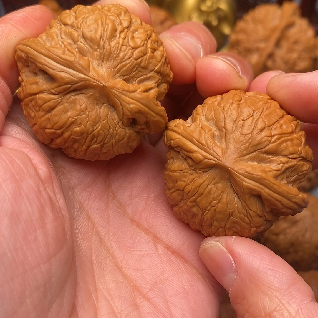 文玩核桃把件全品毕业绝配乾隆磨40.9尺