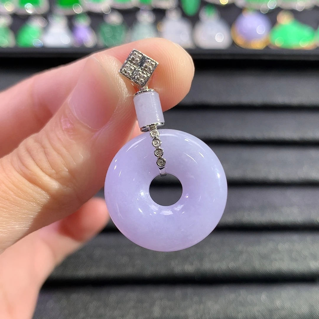 翡翠18K金镶嵌吊坠(赠链)