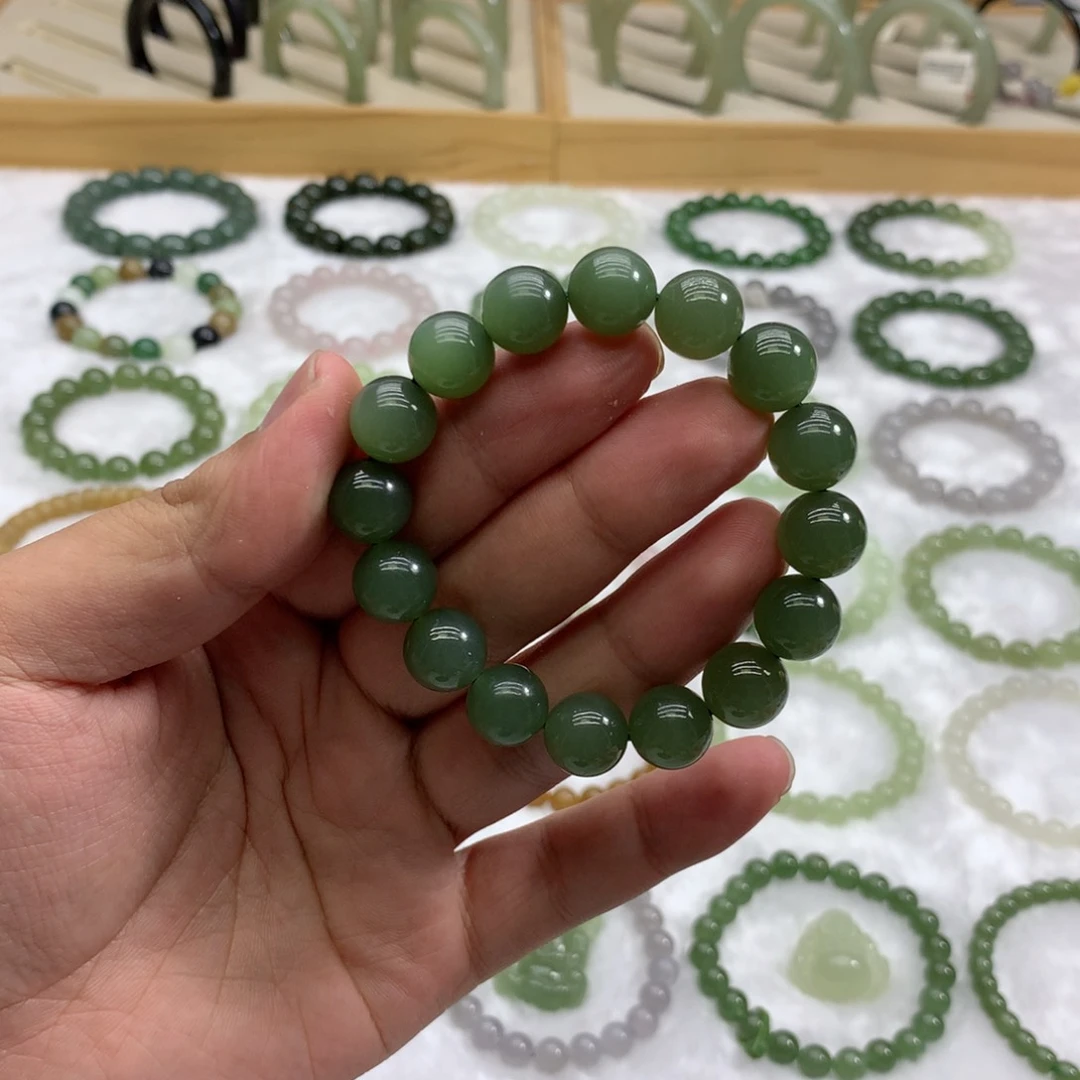 和田玉未镶嵌手串（湖水绿11.7）