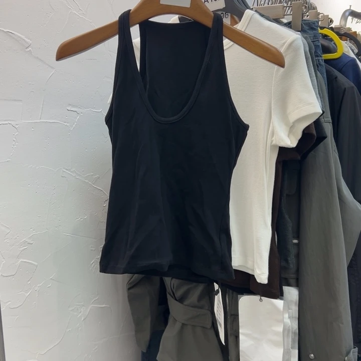 棉9458 黑色背心 仅1