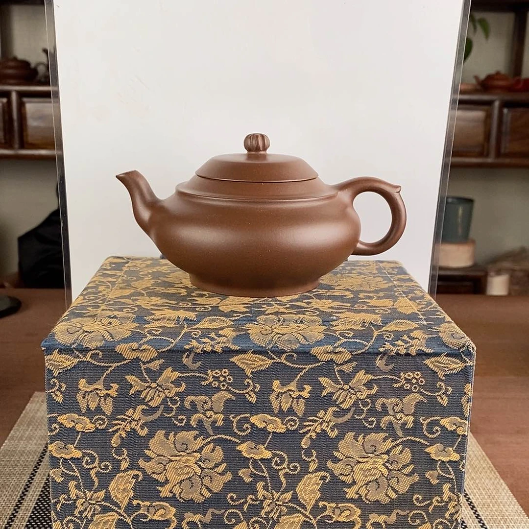 紫砂茶壶宜兴紫砂工艺美术精品