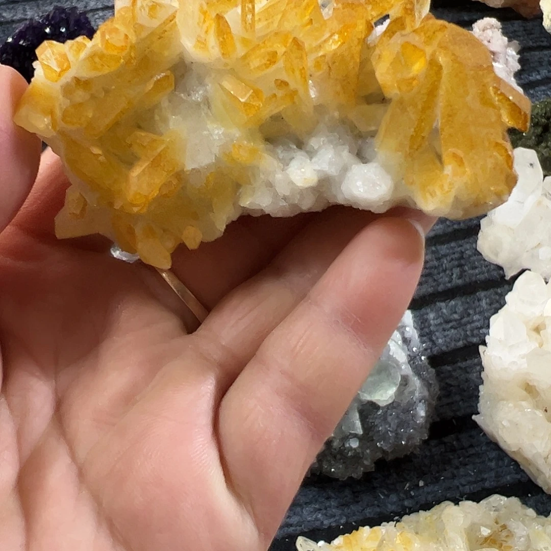 珠宝半成品水晶未镶嵌