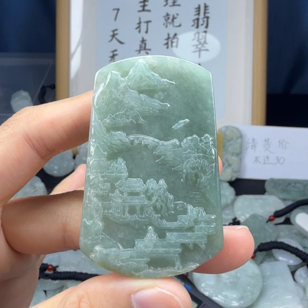 翡翠未镶嵌颈饰翡翠