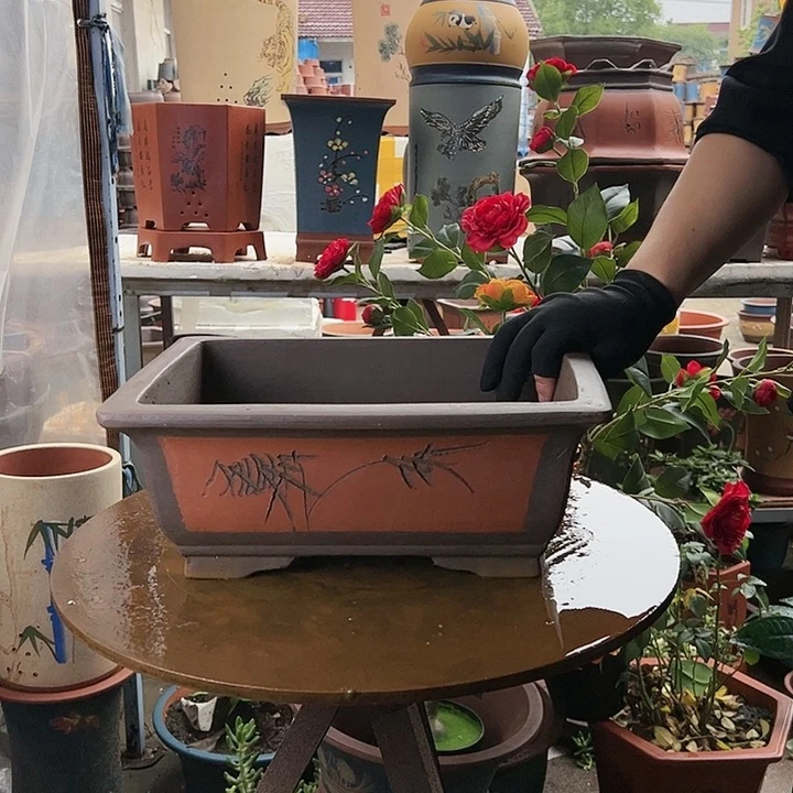 31红色马槽花盆花盆花盆