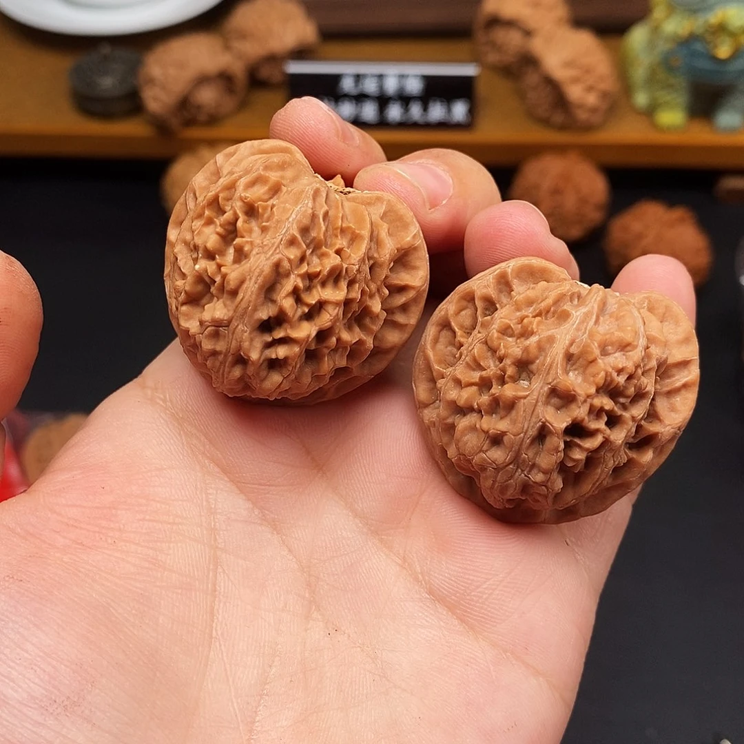 唔***吊坠文玩核桃宫灯5