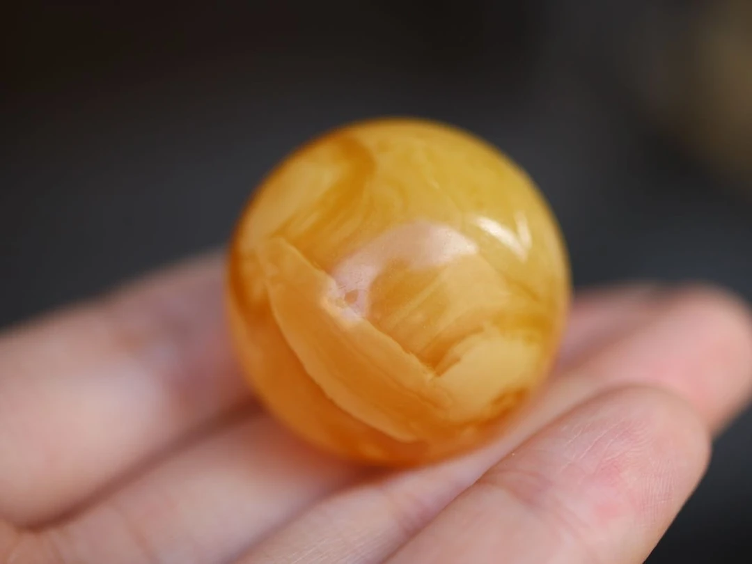 【俄料】28.5mm 天然原矿妖花溶洞蜜糖蜜蜡圆珠锁骨珠 13