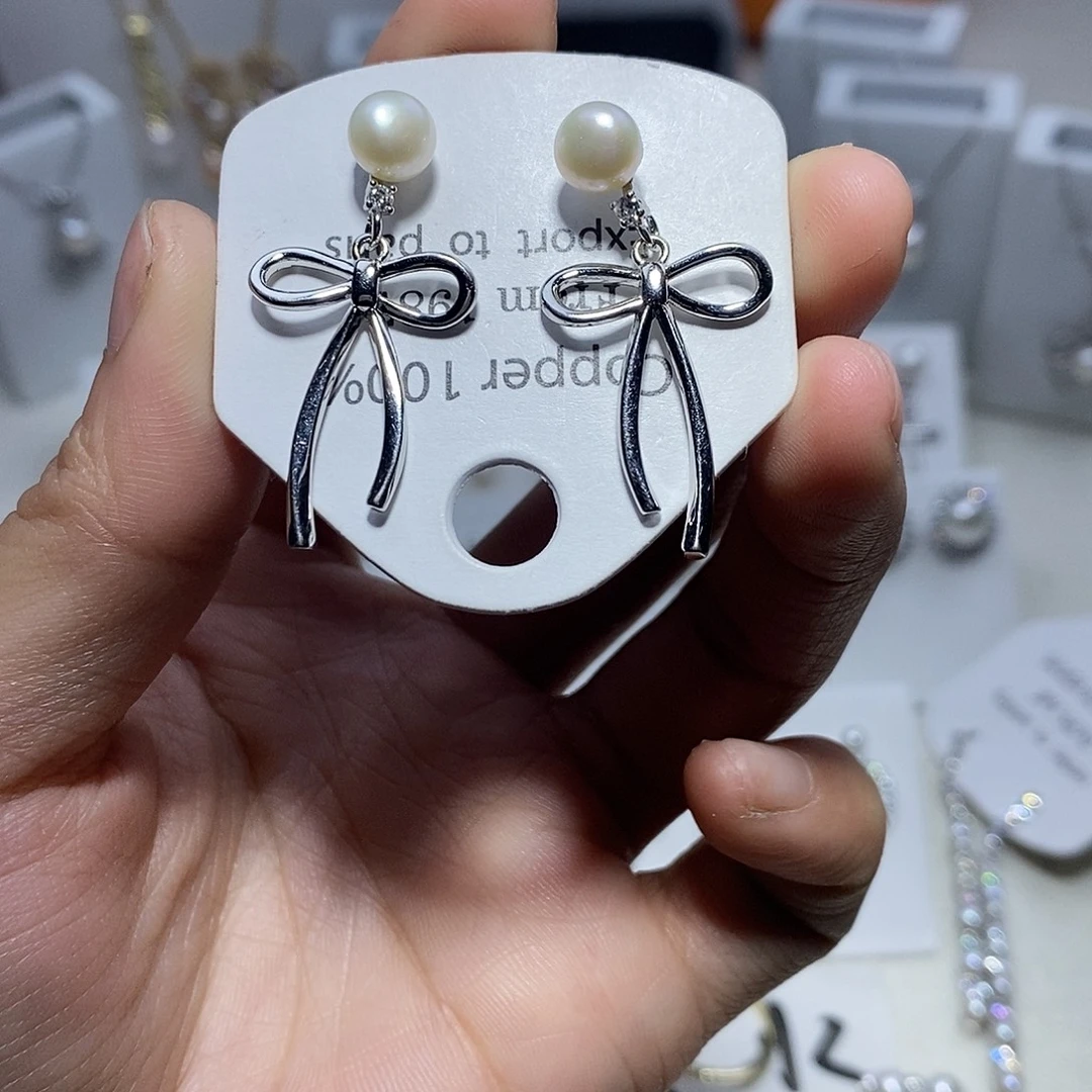 未镶嵌耳饰淡水珍珠