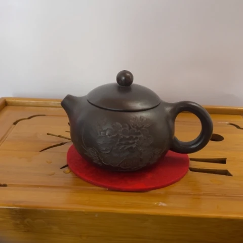 紫砂茶壶中国宜兴泽诸贝