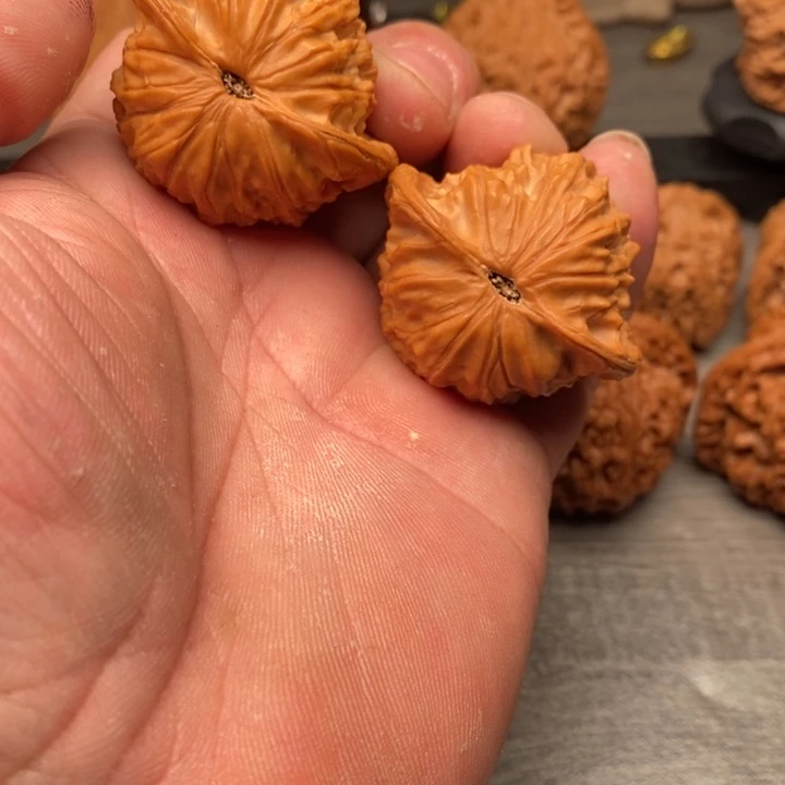 把件文玩核桃公子帽