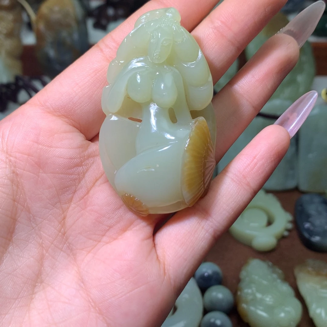 j***∴和田玉未镶嵌吊坠(不含链)