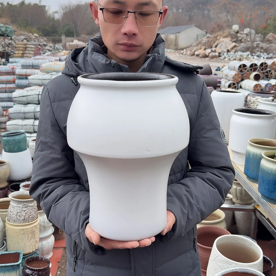 紫砂花盆口20高33（一个白色蘑菇