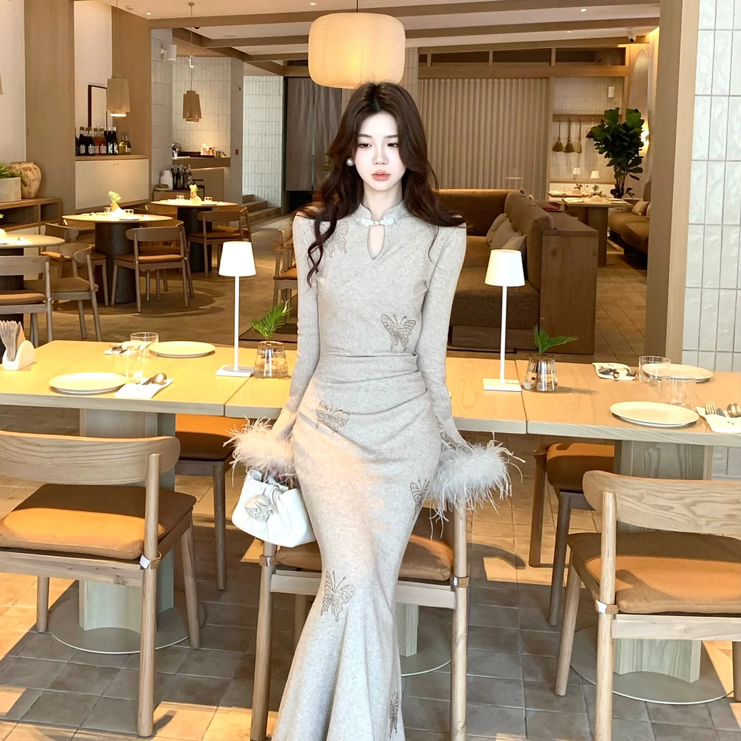 木子李的李【羽蝶衔光】新中式旗袍领蝴蝶刺绣羽毛袖修身鱼尾裙