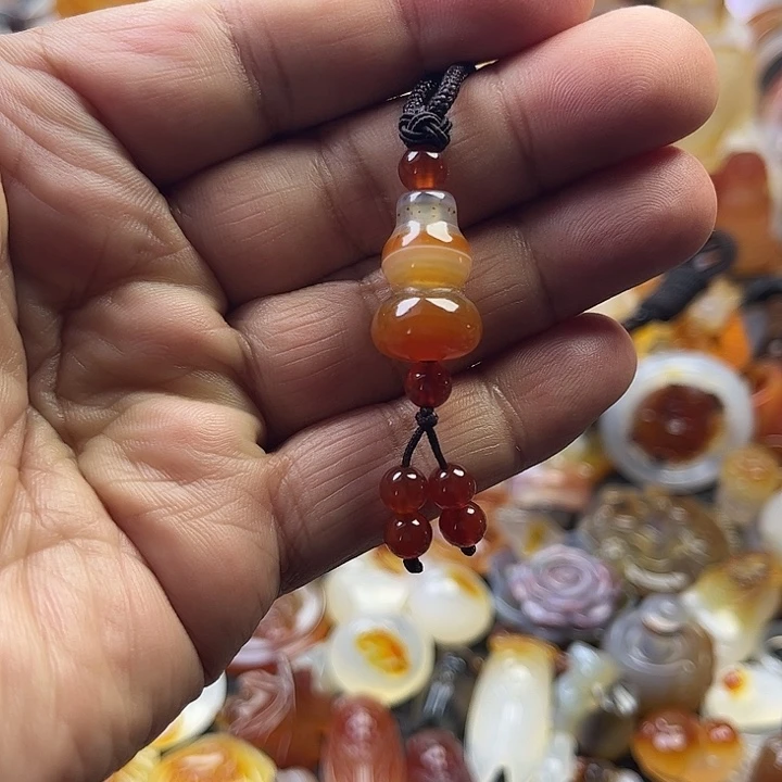 玛瑙/玉髓未镶嵌颈饰