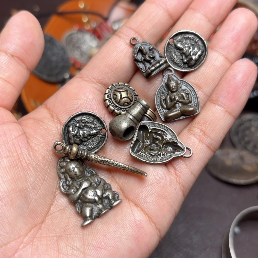 铜星月菩提项链吊坠