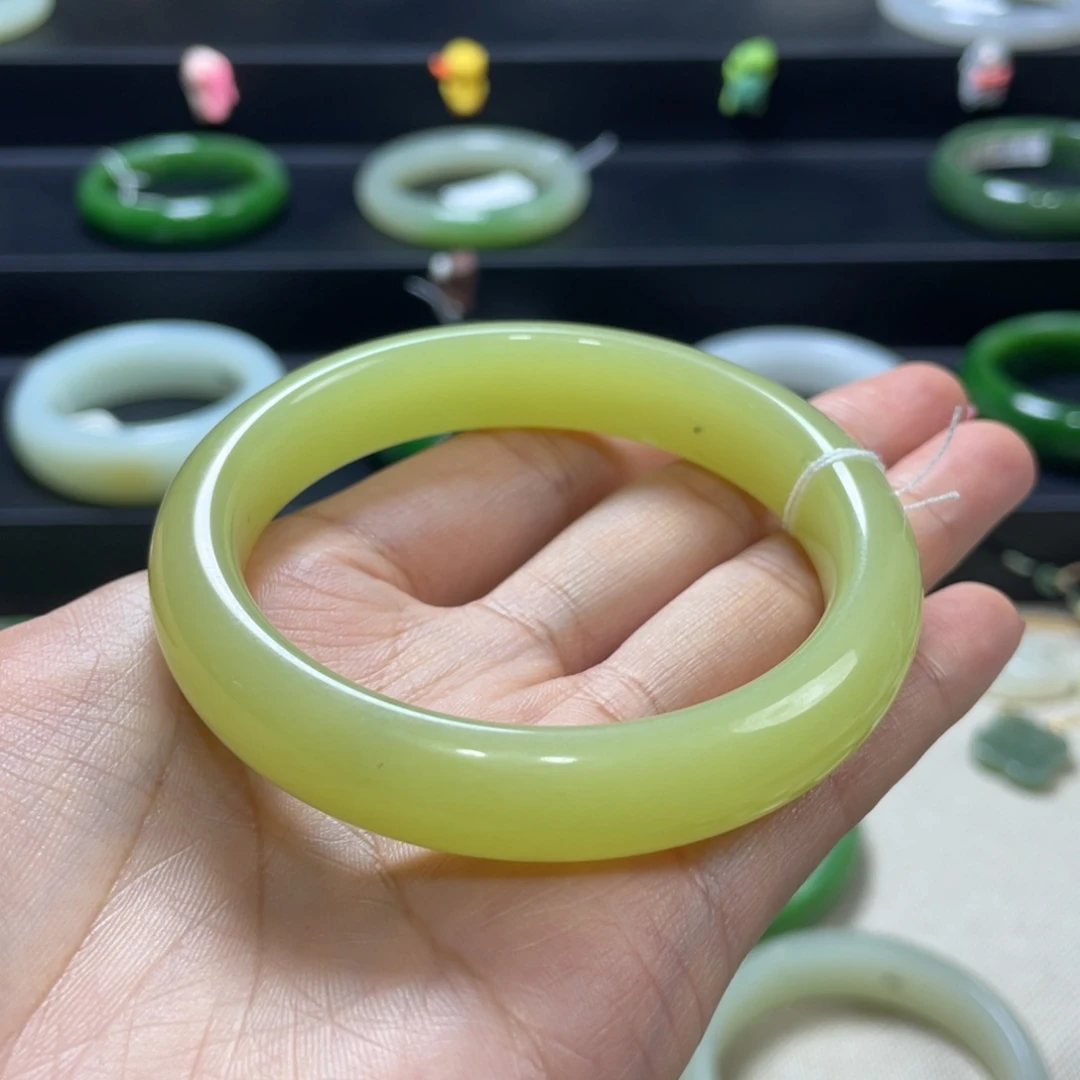 和田玉未镶嵌手镯青海黄口细料