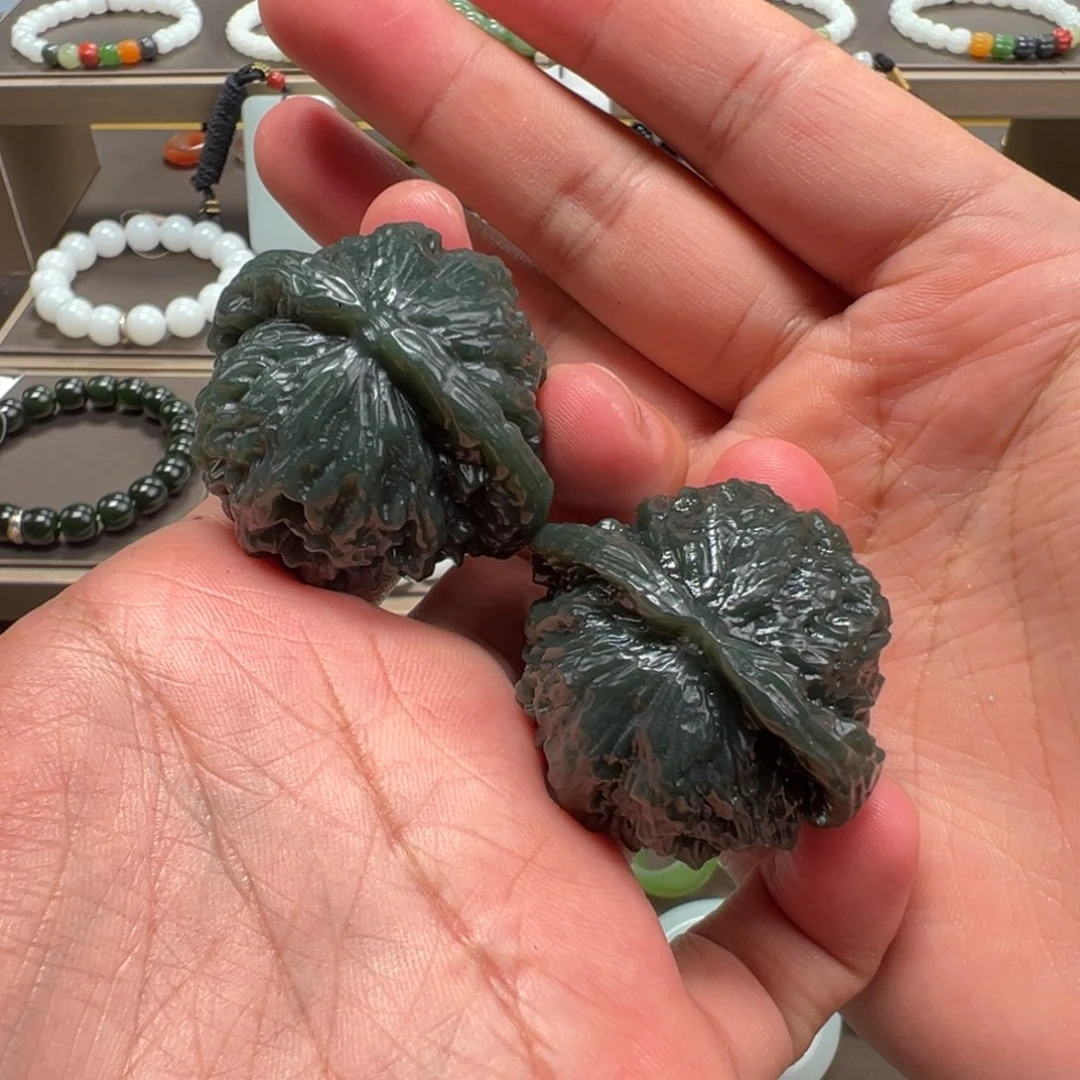 颈饰未镶嵌和田玉卡44