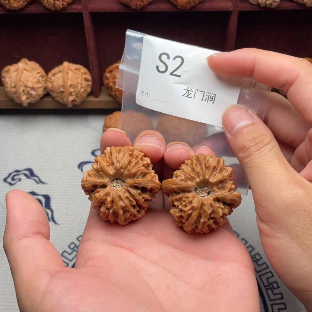 吊坠文玩核桃龙门涧40尺