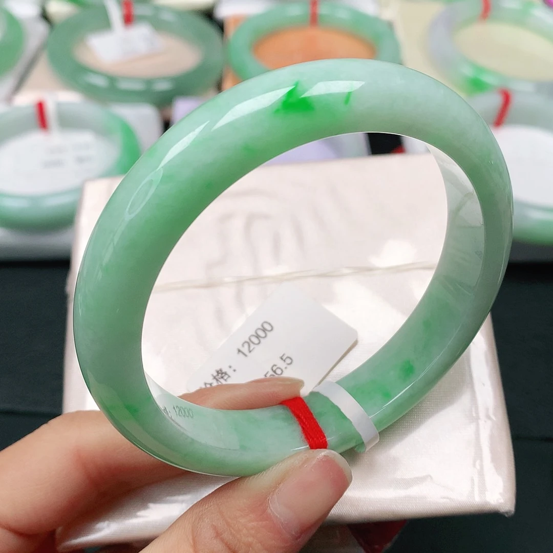 翡翠手镯未镶嵌天然翡翠手镯57