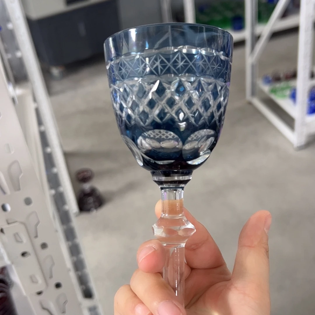 水晶玻璃高脚款微瑕一个