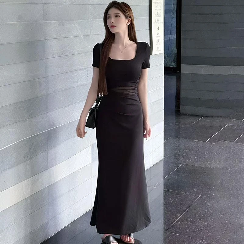 漫画曲线【夏日心动】纯欲风性感方领短袖夏季修身甜辣妹包臀长裙子