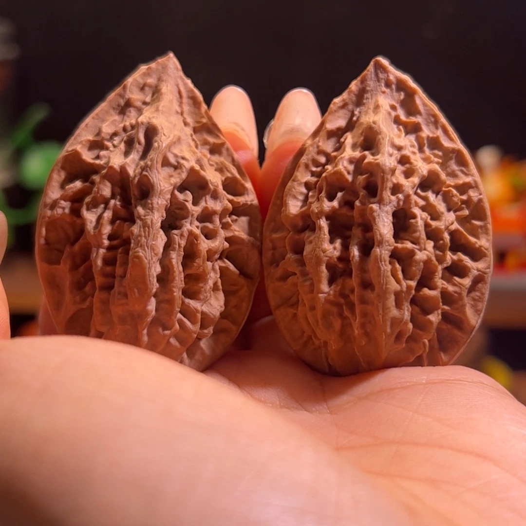 文玩核桃吊坠核桃51