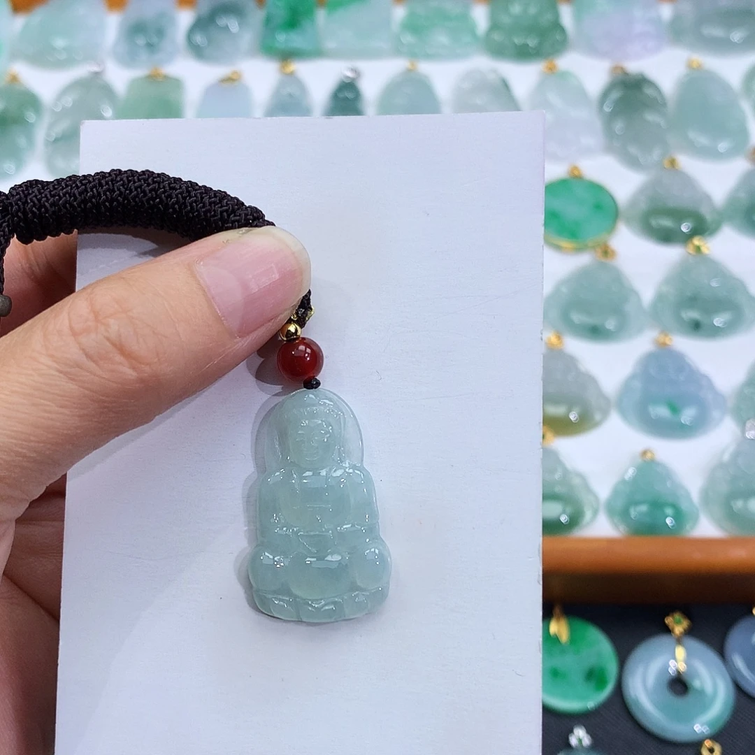 翡翠未镶嵌颈饰翡翠吊坠