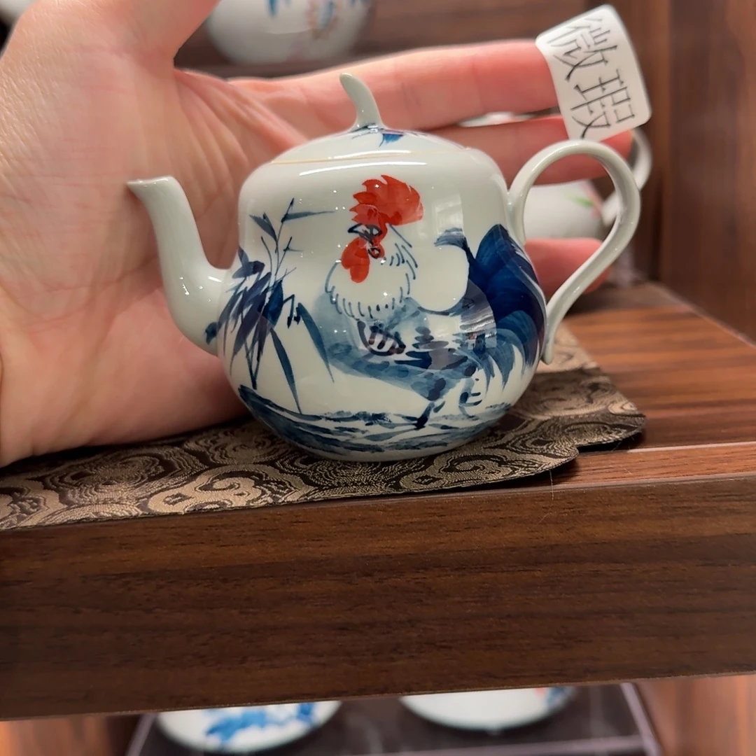 釉下手绘茶具微瑕