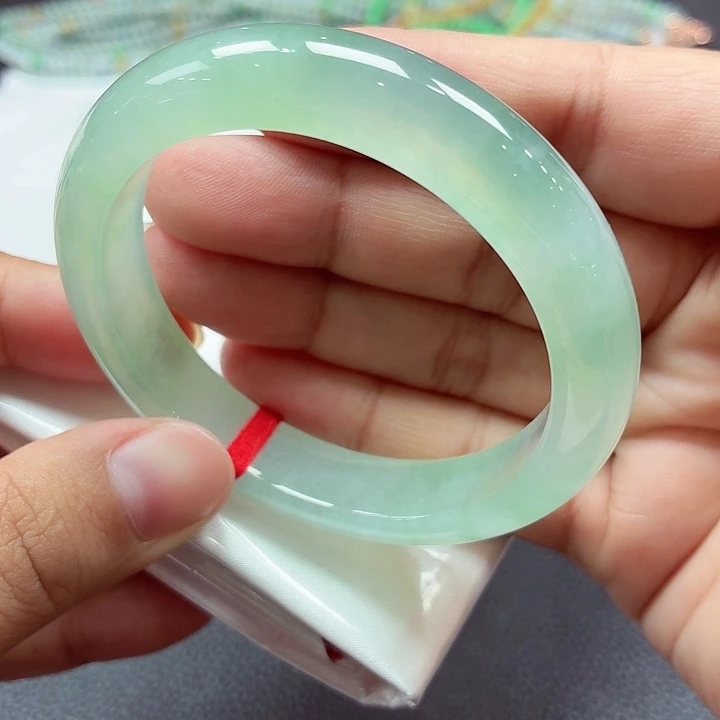 翡翠未镶嵌手镯天然缅甸A货翡翠