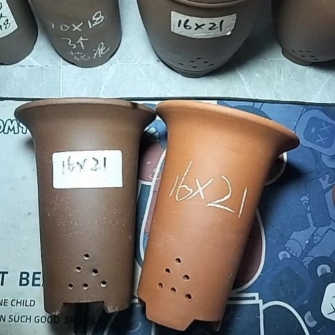 红泥紫泥小兰两个花盆