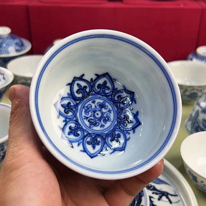 玛***卡摆件景德镇陶瓷鑫龙景