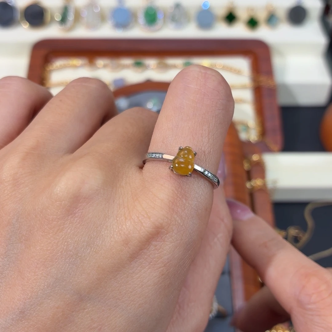 翡翠银S925镶嵌颈饰戒指