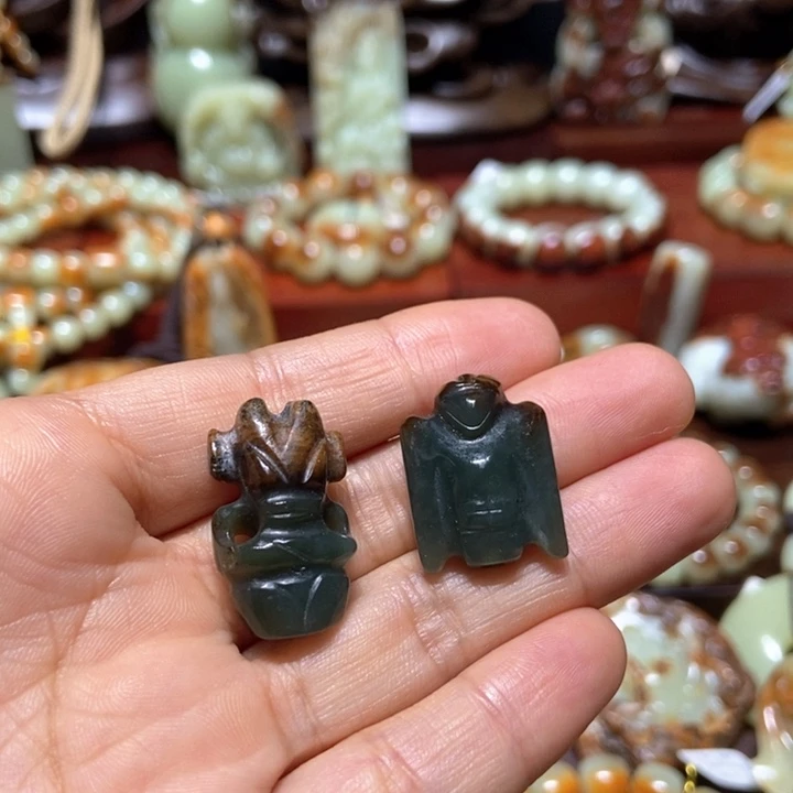 阿***彬岫岩河磨玉（透闪石质玉）未镶嵌挂件