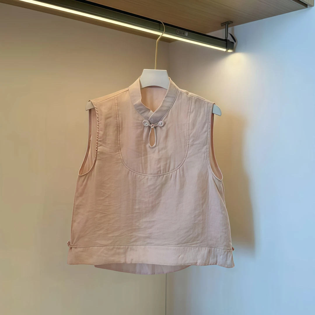 2025夏季百搭国风复古盘扣宽松中式设计感无袖时尚洋气上衣女潮流