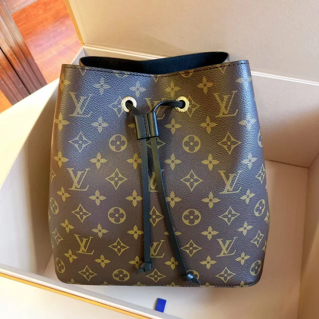 95新 LouisVuitton/路易威登 安洁利严选水桶包/0010168