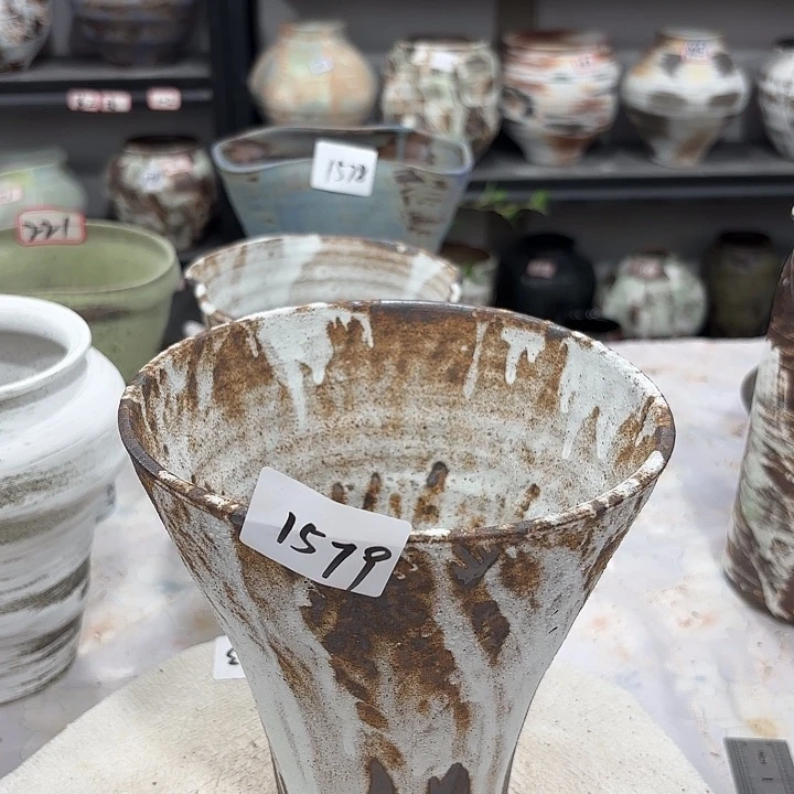 摆件高16，口16无孔1579