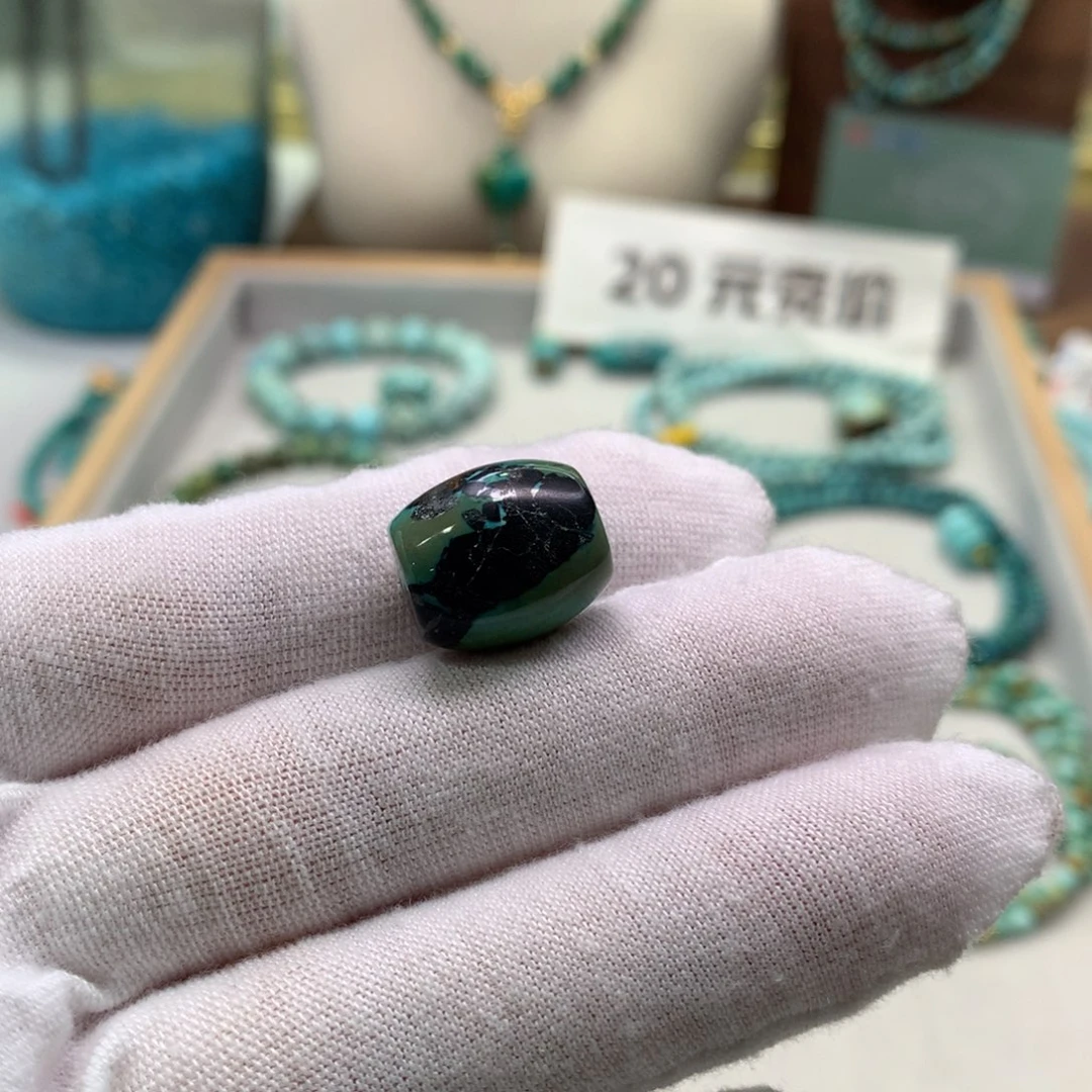 绿松石未镶嵌配饰