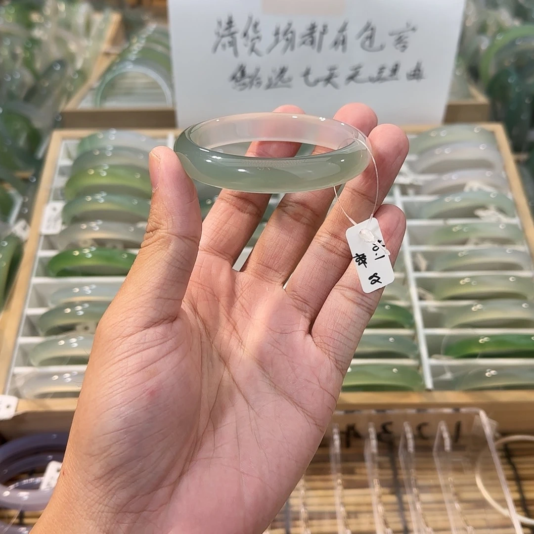 玛瑙/玉髓未镶嵌手镯圈口56.1