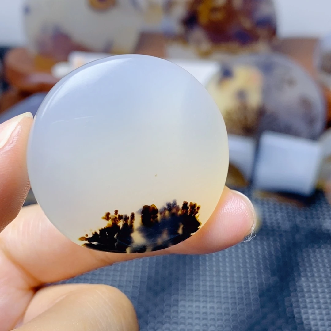 玛瑙/玉髓未镶嵌珠宝奇石