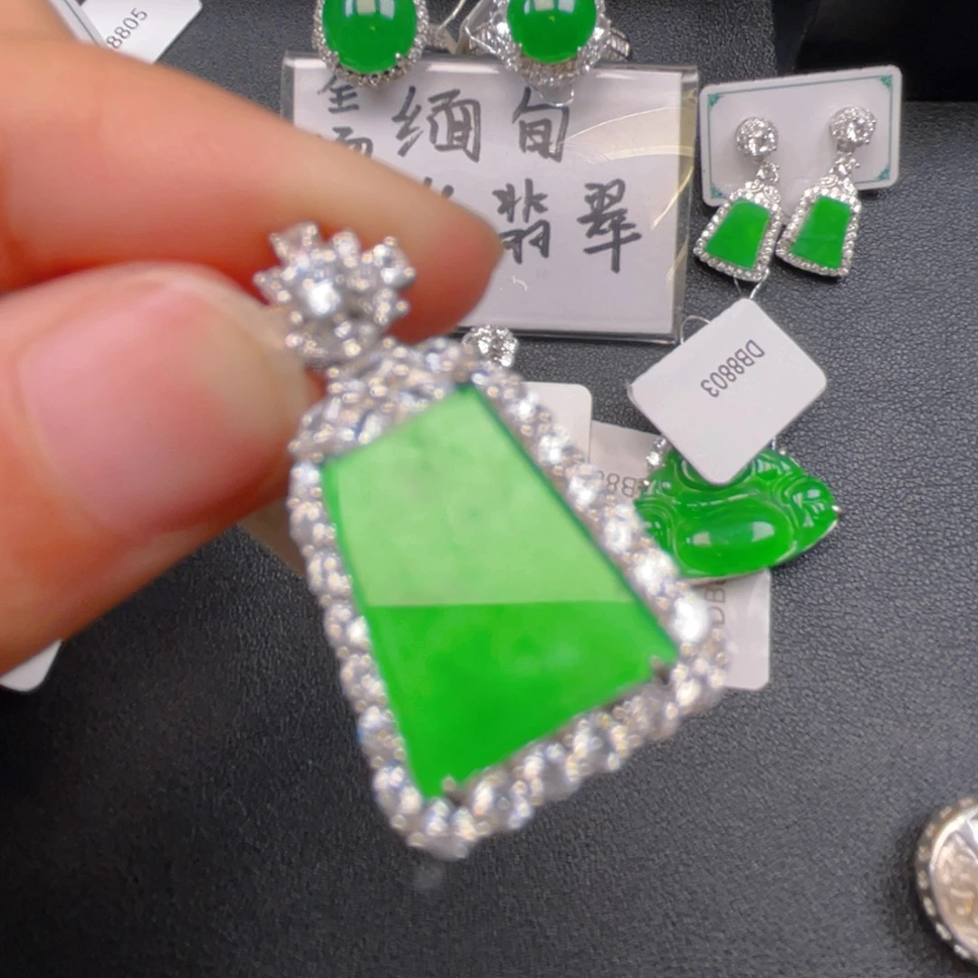 翡翠银S925镶嵌吊坠(不含链)