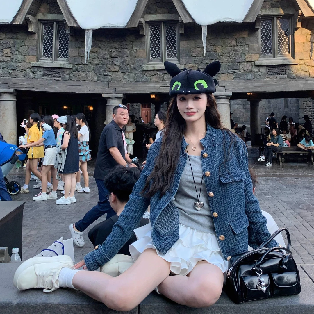 2025春秋季新款牛仔外套女小香风蓝色设计感小众复古百搭立领夹克