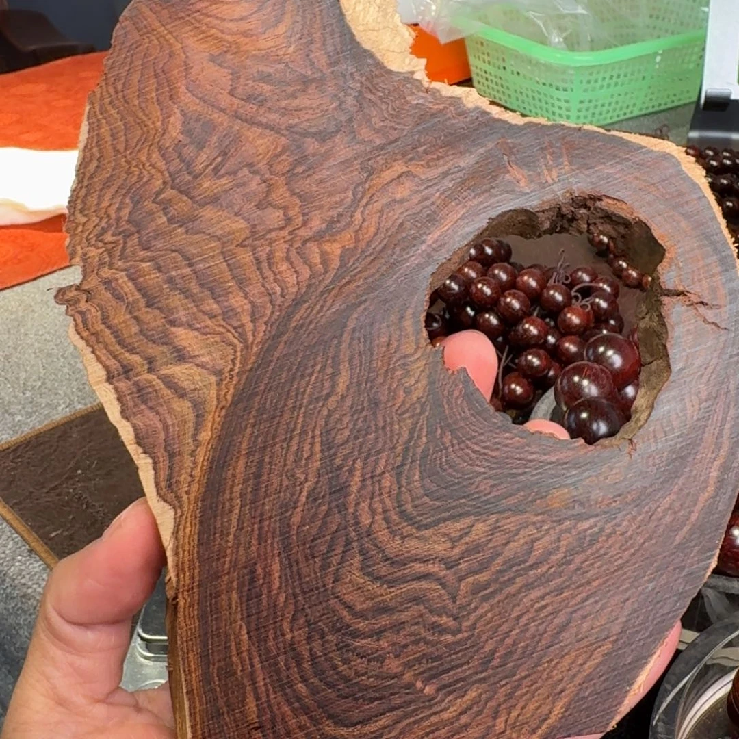 ****生檀香紫檀（小叶紫檀）
