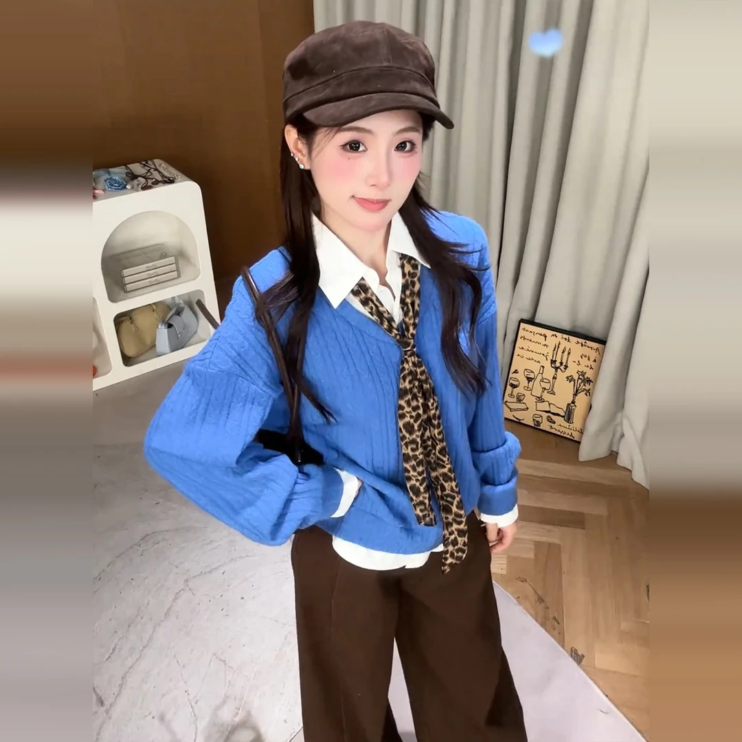 韩系假两件v领蓝色毛衣女款秋冬2025新款高级感气质百搭针织上衣