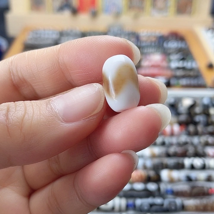 玛瑙/玉髓颈饰未镶嵌82