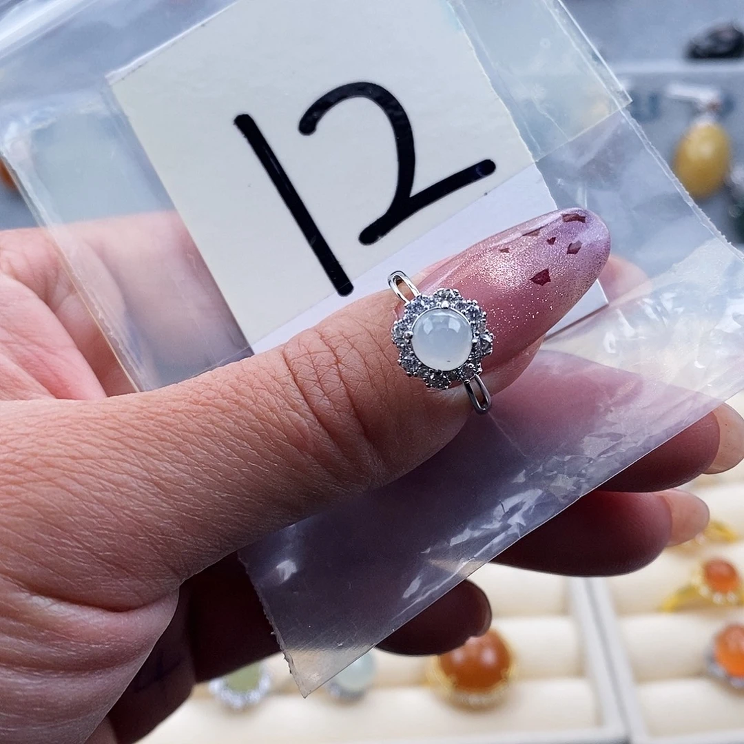 翡翠未镶嵌戒指缅甸