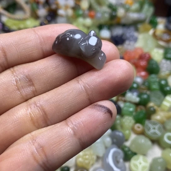 和田玉挂件未镶嵌